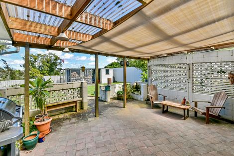 Photo of property in 14 Snowden Place, Opaheke, Papakura, 2113