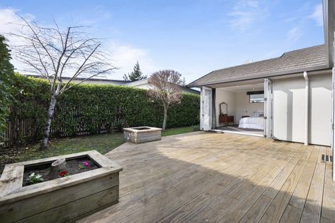Photo of property in 35 Union Street, Hokowhitu, Palmerston North, 4410
