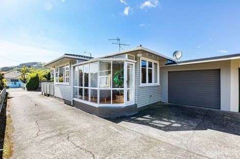 Photo of property in 45a Oxford Street, Tawa, Wellington, 5028