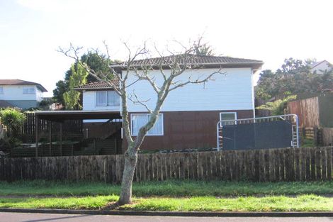 Photo of property in 28 Aronia Way, Goodwood Heights, Auckland, 2105