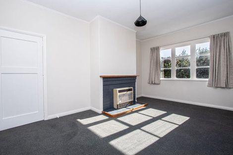 Photo of property in 76 Williams Street, Cambridge, 3434
