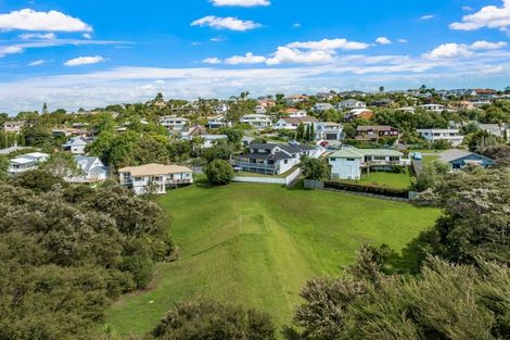 Photo of property in 8 Emlyn Place, Torbay, Auckland, 0630