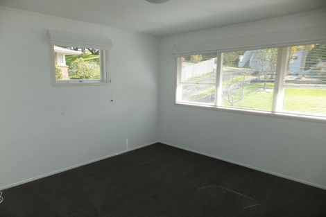 Photo of property in 46 Deuxberry Avenue, Northcote, Auckland, 0627