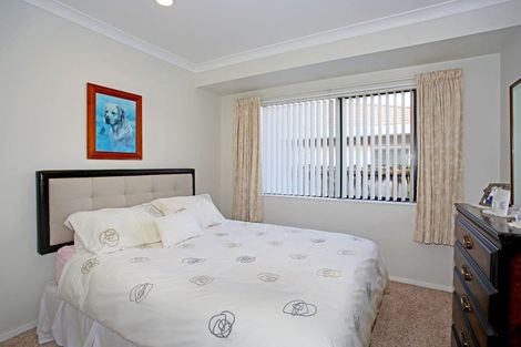 Photo of property in 11 Cloverlea Place, Pukekohe, 2120