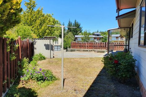 Photo of property in 4 Burnett Place, Lake Tekapo, 7999