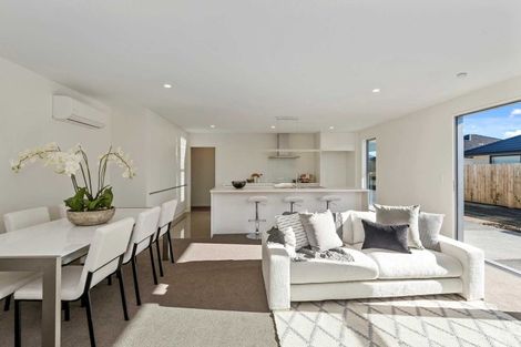 Photo of property in 14 Maka Lane, Halswell, Christchurch, 8025