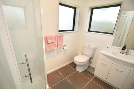 Photo of property in 4a Kohekohe Place, Pukete, Hamilton, 3200