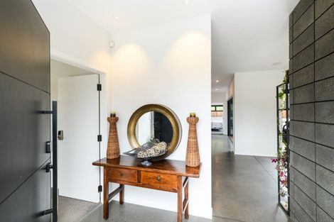 Photo of property in 35 Freedom Drive, Kelvin Grove, Palmerston North, 4414