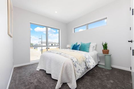 Photo of property in 23 Yellow Pear Lane, Karaka, 2578