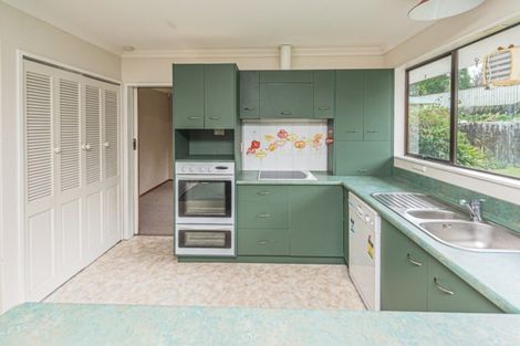 Photo of property in 11 Linda Place, Saint Johns Hill, Whanganui, 4501