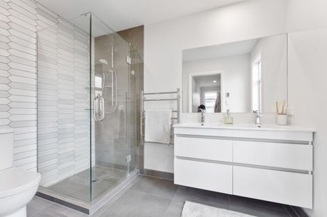 Photo of property in 22 Serenity Crescent, Kelvin Grove, Palmerston North, 4414