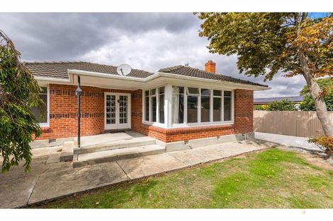 Photo of property in 39 Rhodes Street, Waimate, 7924