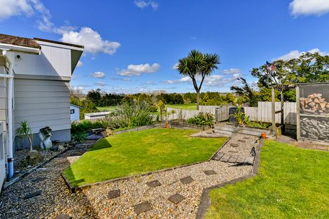 Photo of property in 14 Snowden Place, Opaheke, Papakura, 2113
