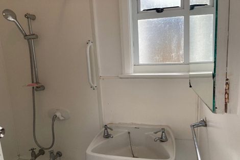 Photo of property in 21b Miranda Street, Cannons Creek, Porirua, 5024