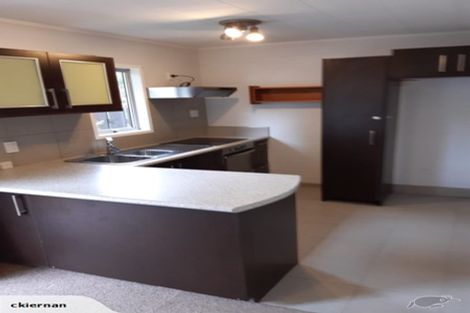 Photo of property in 1/109a Te Atatu Road, Te Atatu South, Auckland, 0610