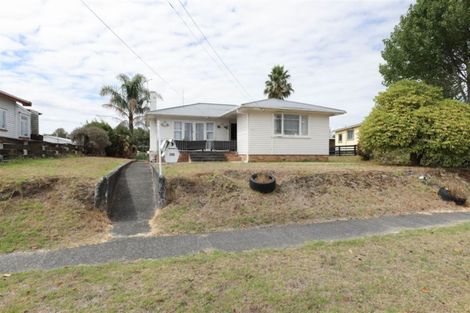 Photo of property in 200 Hakanoa Street, Huntly, 3700