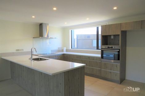 Photo of property in 465 Hobsonville Road, Hobsonville, Auckland, 0616