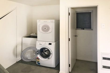 Photo of property in 113b Wynyard Crescent, Fernhill, Queenstown, 9300