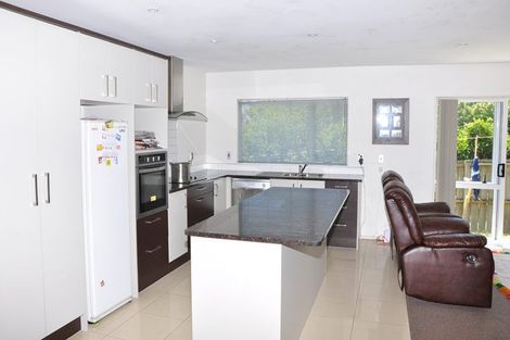 Photo of property in 10a Lincoln Road, Manurewa East, Auckland, 2102