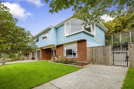Photo of property in 52 Peterhouse Street, Tawa, Wellington, 5028