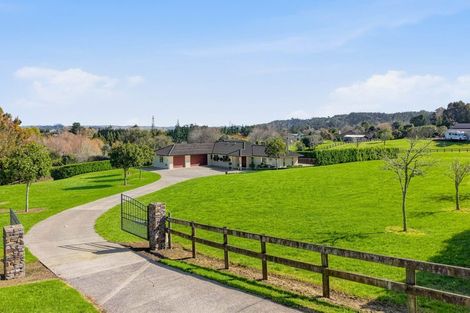 Photo of property in 289 Old North Road, Kumeu, 0892
