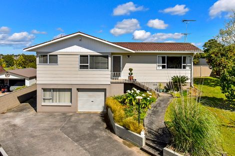 Photo of property in 14 Snowden Place, Opaheke, Papakura, 2113