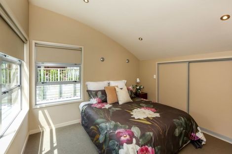 Photo of property in 32c Gilbert Street, New Plymouth, 4310