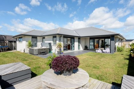 Photo of property in 123 Palm Springs Boulevard, Papamoa Beach, Papamoa, 3118