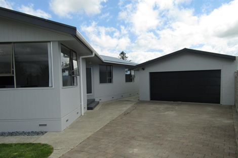 Photo of property in 51 Puriri Crescent, Edgecumbe, 3120