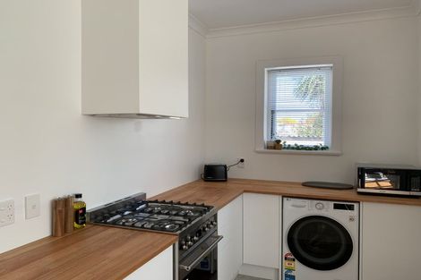 Photo of property in 3 Park Road, West End, Palmerston North, 4412