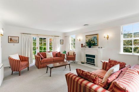 Photo of property in 4 Freemans Way, Pinehaven, Upper Hutt, 5019