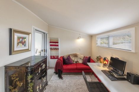 Photo of property in 101 Churchill Drive, Crofton Downs, Wellington, 6035