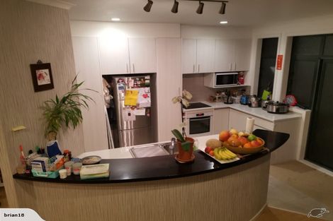 Photo of property in Tuscany Towers, 30/1 Ambrico Place, New Lynn, Auckland, 0600