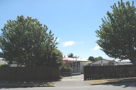Photo of property in 16 Cottonwood Street, Parklands, Christchurch, 8083