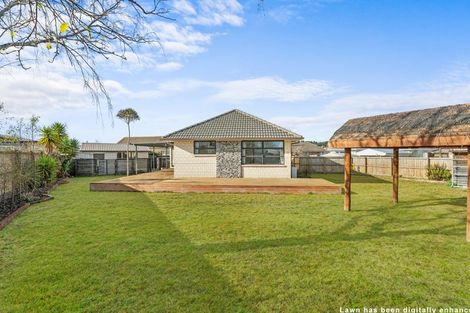 Photo of property in 13 Ontario Place, Wainoni, Christchurch, 8061
