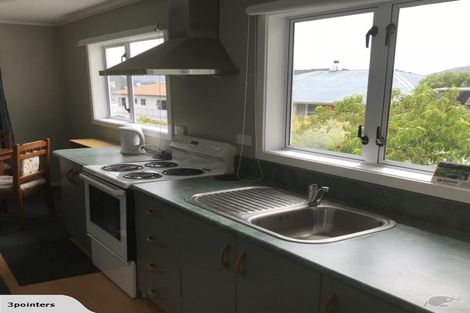 Photo of property in 10 Dorset Street, Picton, 7220