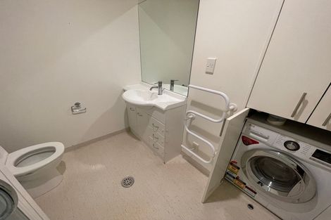 Photo of property in Terrace Heights Apartments, 2/163p The Terrace, Wellington Central, Wellington, 6011