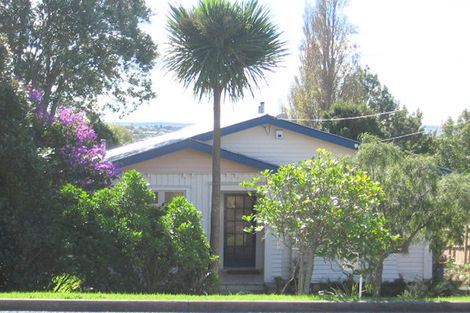 Photo of property in 26 Clayburn Road, Glen Eden, Auckland, 0602