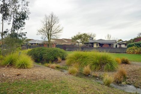 Photo of property in 42 Karnak Crescent, Russley, Christchurch, 8042