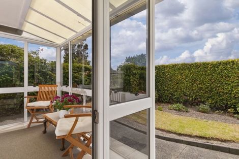 Photo of property in 1/1-3 Rock Isle Road, Torbay, Auckland, 0630