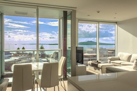 Photo of property in Sentinel Apartments, 902/3 Northcroft Street, Takapuna, Auckland, 0622