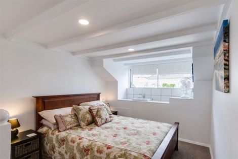 Photo of property in 72 Mcgrath Street, Napier South, Napier, 4110