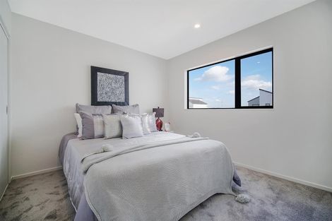 Photo of property in 18 Kairakau Street, Papakura, 2110