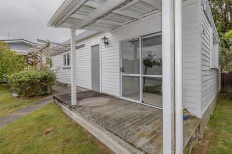 Photo of property in 8 Regal Street, Levin, 5510