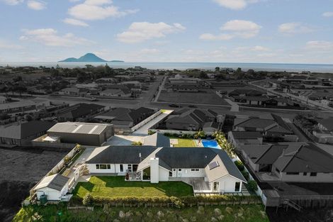 Photo of property in 38 Bunyan Road, Coastlands, Whakatane, 3120