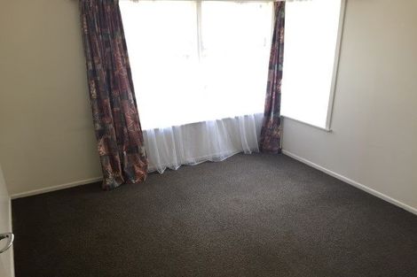 Photo of property in 262 Hepburn Road, Glendene, Auckland, 0602