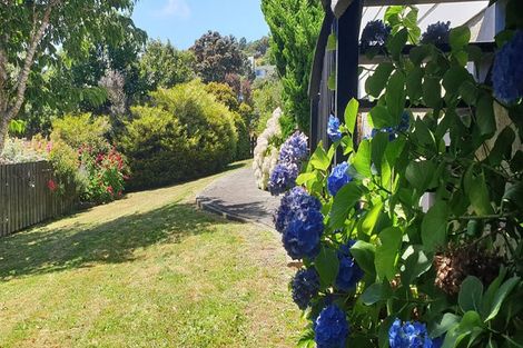 Photo of property in 1 Curacao Place, Grenada Village, Wellington, 6037