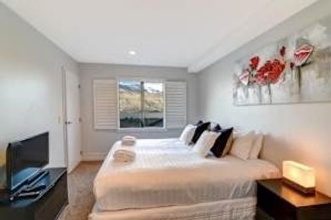 Photo of property in 2/69 Edinburgh Drive, Queenstown, 9300