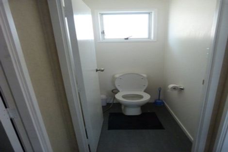 Photo of property in 2/121 Seymour Road, Sunnyvale, Auckland, 0612