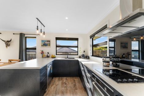 Photo of property in 32 Katania Heights, Brightwater, 7022